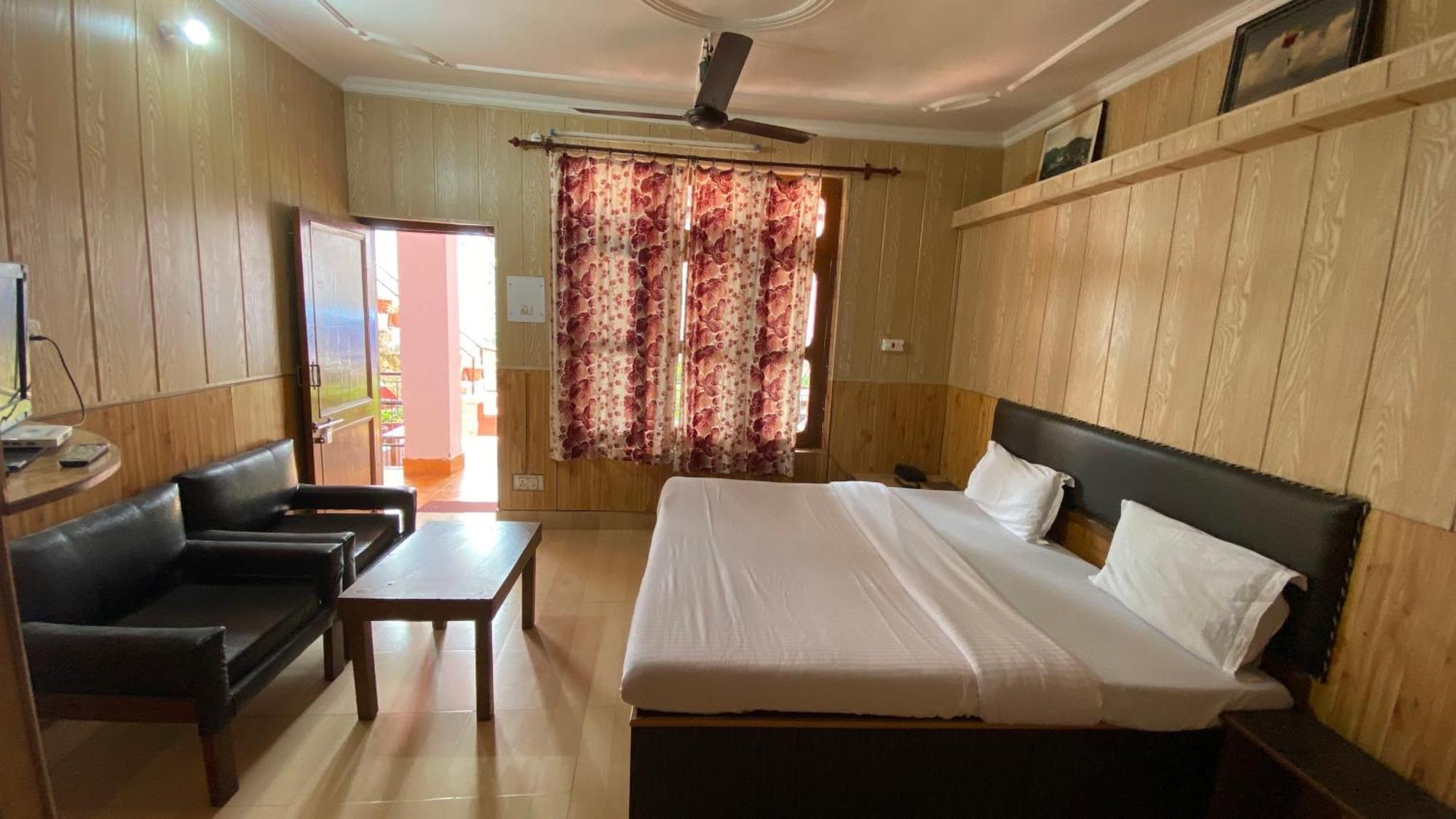 Hotel Ekant Lodge McLeod Ganj Exterior photo